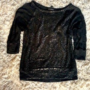 FANG Semi-sheer top 🔥